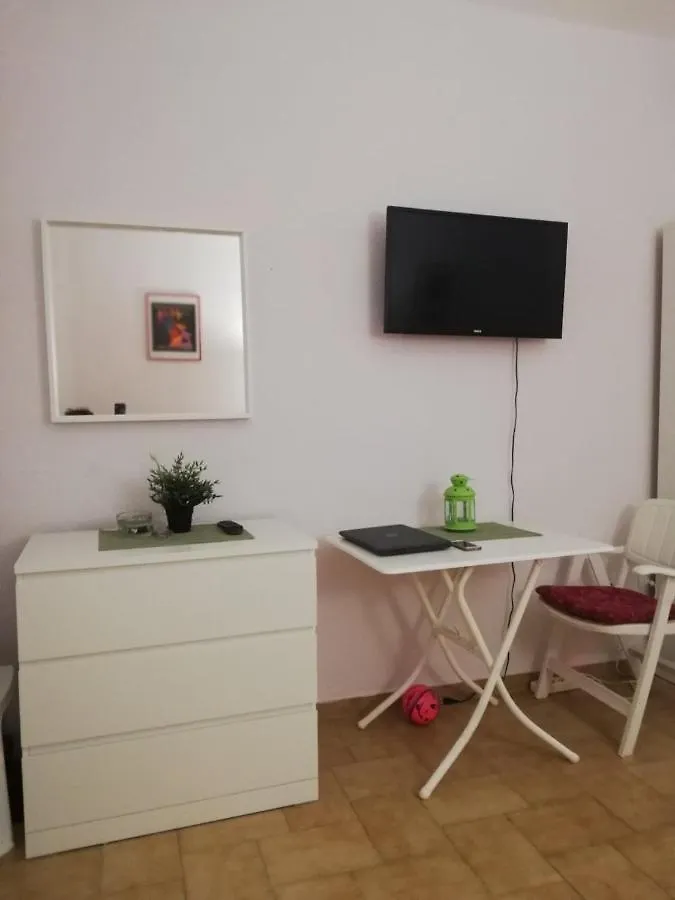 Xellena Apartment Kallithea